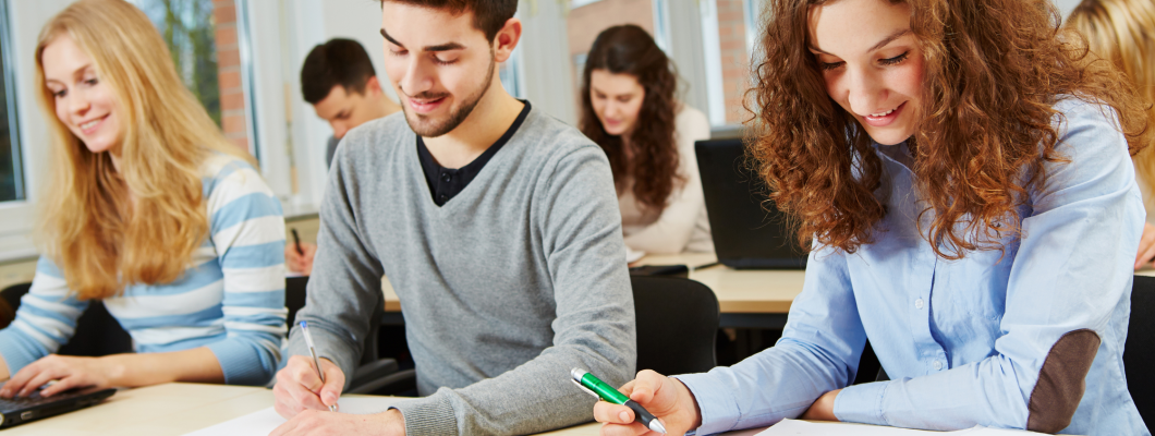 În căutarea instrumentului de scris perfect: De ce calitatea face diferența în timpul studiilor universitare În căutarea instrumentului de scris perfect: De ce calitatea face diferența în timpul studiilor universitare