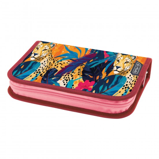 PENAR ECHIPAT 26 PIESE CU 1 CLAPA, INCLUDE ARTICOLE DE COLORIAJ, ARTICOLE PENTRU SCRIS SI STERS, FERMOAR ASCUNS, INTERIOR TEXTIL, DIMENSIUNE 13.5 X 19.5 X 3.5 CM, MOTIV JUNGLE PENAR ECHIPAT 26 PIESE CU 1 CLAPA, INCLUDE ARTICOLE DE COLORIAJ, ARTICOLE PENTRU SCRIS SI STERS, FERMOAR ASCUNS, INTERIOR TEXTIL, DIMENSIUNE 13.5 X 19.5 X 3.5 CM, MOTIV JUNGLE