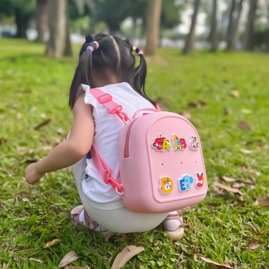 Rucsac gradinita cu charms, roz
