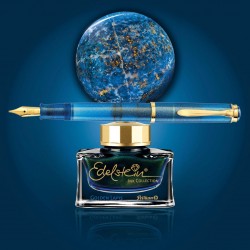 STILOU CLASSIC M200 F, CU PISTON, PENITA DIN OTEL INOXIDABIL PLACAT CU AUR, ACCESORII PLACATE CU AUR, CORPGOLDEN LAPIS + CALIMARA CERNEALA GOLDEN LAPIS 50ML, IN CUTIE CADOU